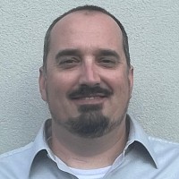Tyler Stenmoe, Mba