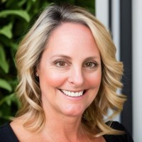 Marcia Leigh, Mba