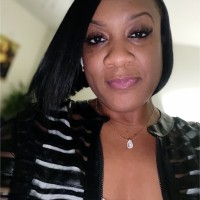 Angela Holmes