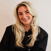 Kimberley Van Loenen