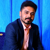Vicknesh S