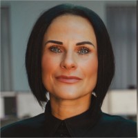Karla Spinks