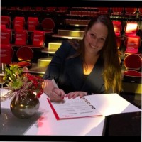 Laura Van Ree