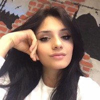 Ayli̇n Öz