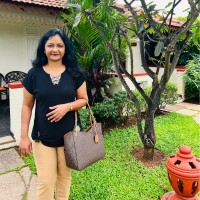 Dr. Daphnee Lovesley PhD, RD