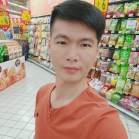 黄秋灵