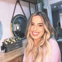 Pâmela Caroline