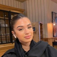 Layla H.