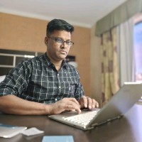 Pravin Dhawan