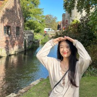 Lorraine Hu
