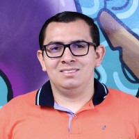 Esteban López