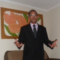 Zoly Souza