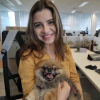 Thais Thomaz