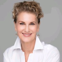 Lisa Peacock