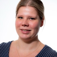 Claire McNab