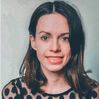 Joyce Van Geffen