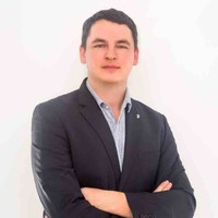 Петр Лоптев