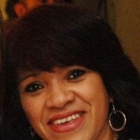 mara esquivel
