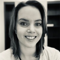 Hanna Pitz, Mpa, Amp
