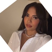 Aleyna B.