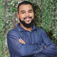 Raphael Santana de Novais