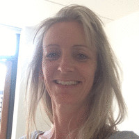 Helle Holton