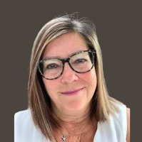 Jennifer Camus
