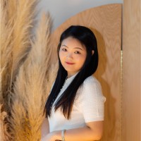 Momo Zhang