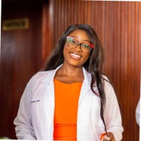 Yole Vibain Mukong, Pharm D