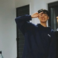 詹忆鸣