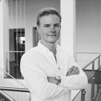 Mads Anker Larsen