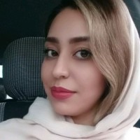 Parya Khosravi