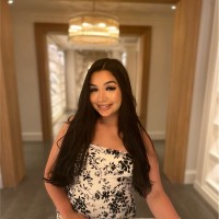 Julia Corrales