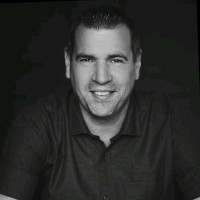 Lars Theunis