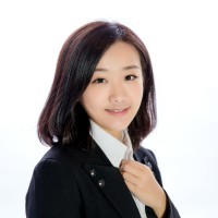 Vivian Zhao, Cfa