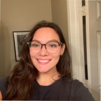 Savannah Flores