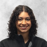 Nia Delvalle