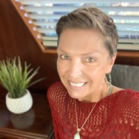 Lynn D.
