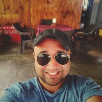 🕶️ Chiragh Malhotra 📚 🌆