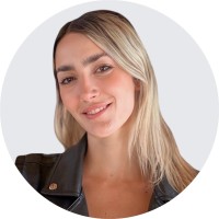 Pilar Simón