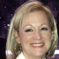 Sandra Miller Leach
