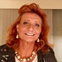 Vicky Van Elst