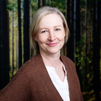Yvonne (Vonni) Wagello