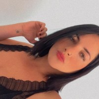 Caroline Carolinesilvamota