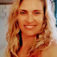 Bronwyn Neal