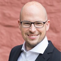 Tobias Becker