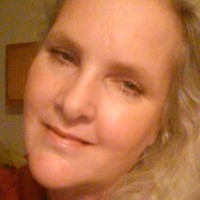 Liz Damrell