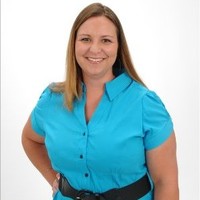 Roxanne Estes