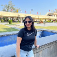 Dr. Twinkle Agarwal