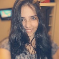 Thays Aguiar